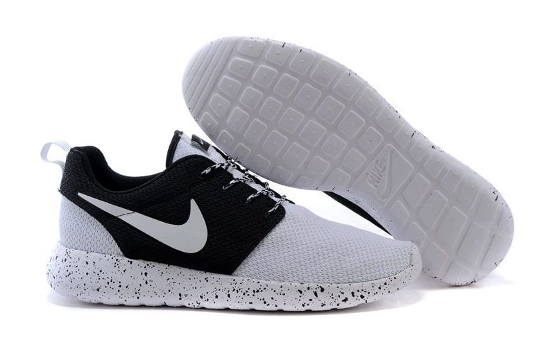 nike roshe run noir point blanc